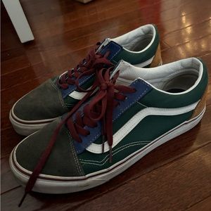 Men’s Multicolor Vans Size 10.5 in excellent condition